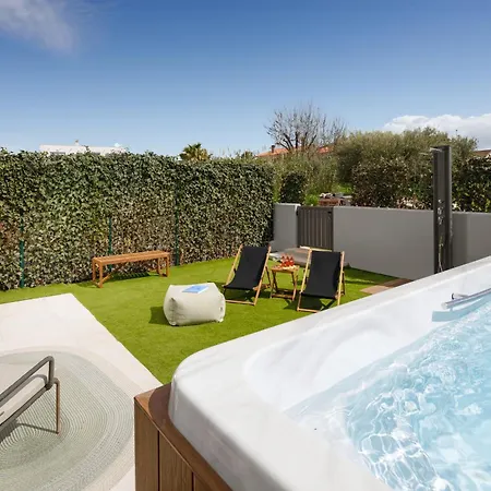 Casa Bella Vita - 3 Bedrooms,Large Private Swim Spa And Entertainment Room Porec